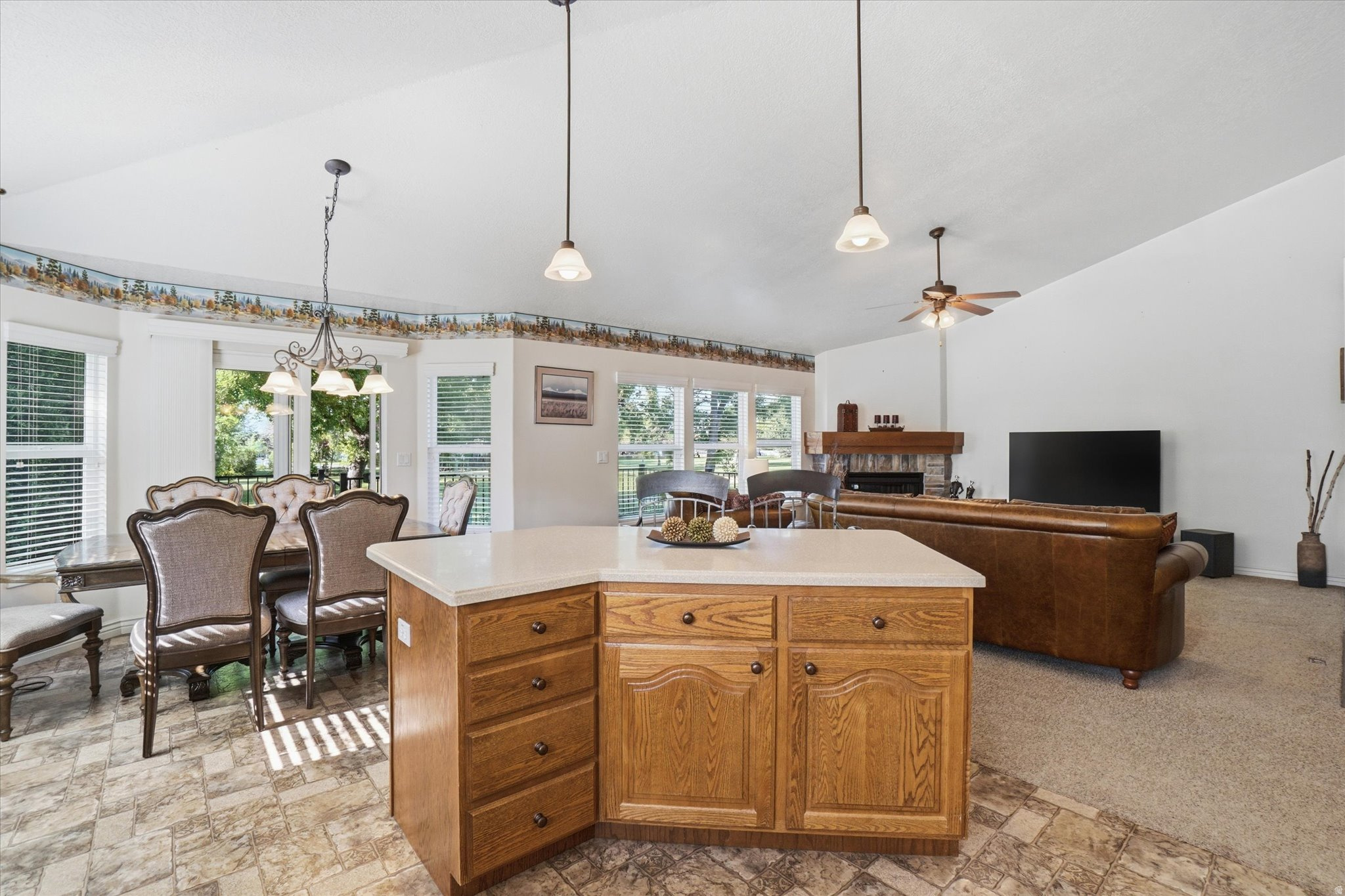 FAIRWAYS OF OAKRIDGE - Residential