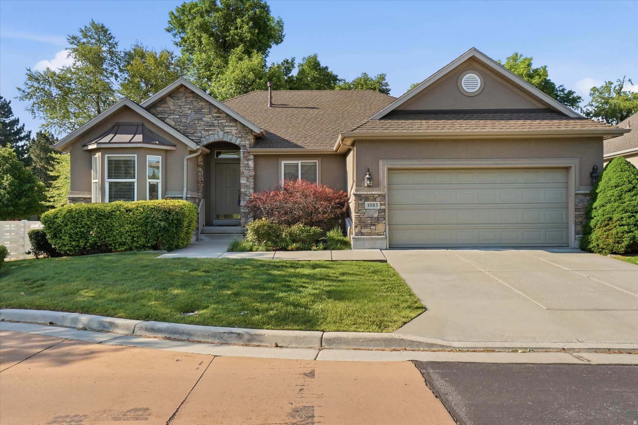 FAIRWAYS OF OAKRIDGE - Residential