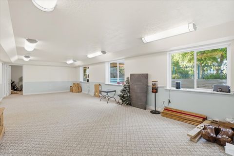 Tiny photo for 1083 W TEE TIME DR. Dr, Farmington, UT 84025 (MLS # 2154345)