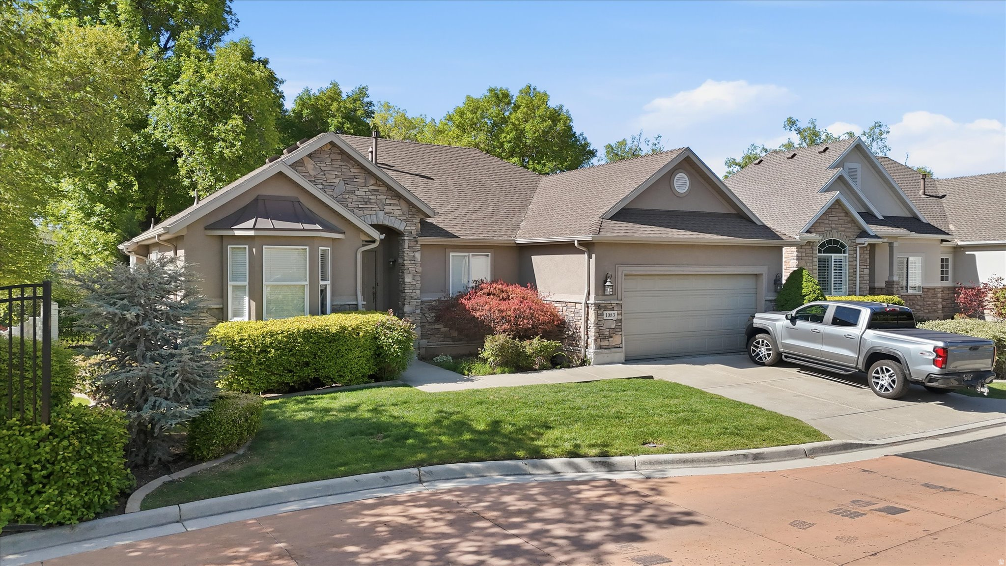FAIRWAYS OF OAKRIDGE - Residential