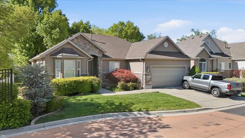 Tiny photo for 1083 W TEE TIME DR. Dr, Farmington, UT 84025 (MLS # 2154345)