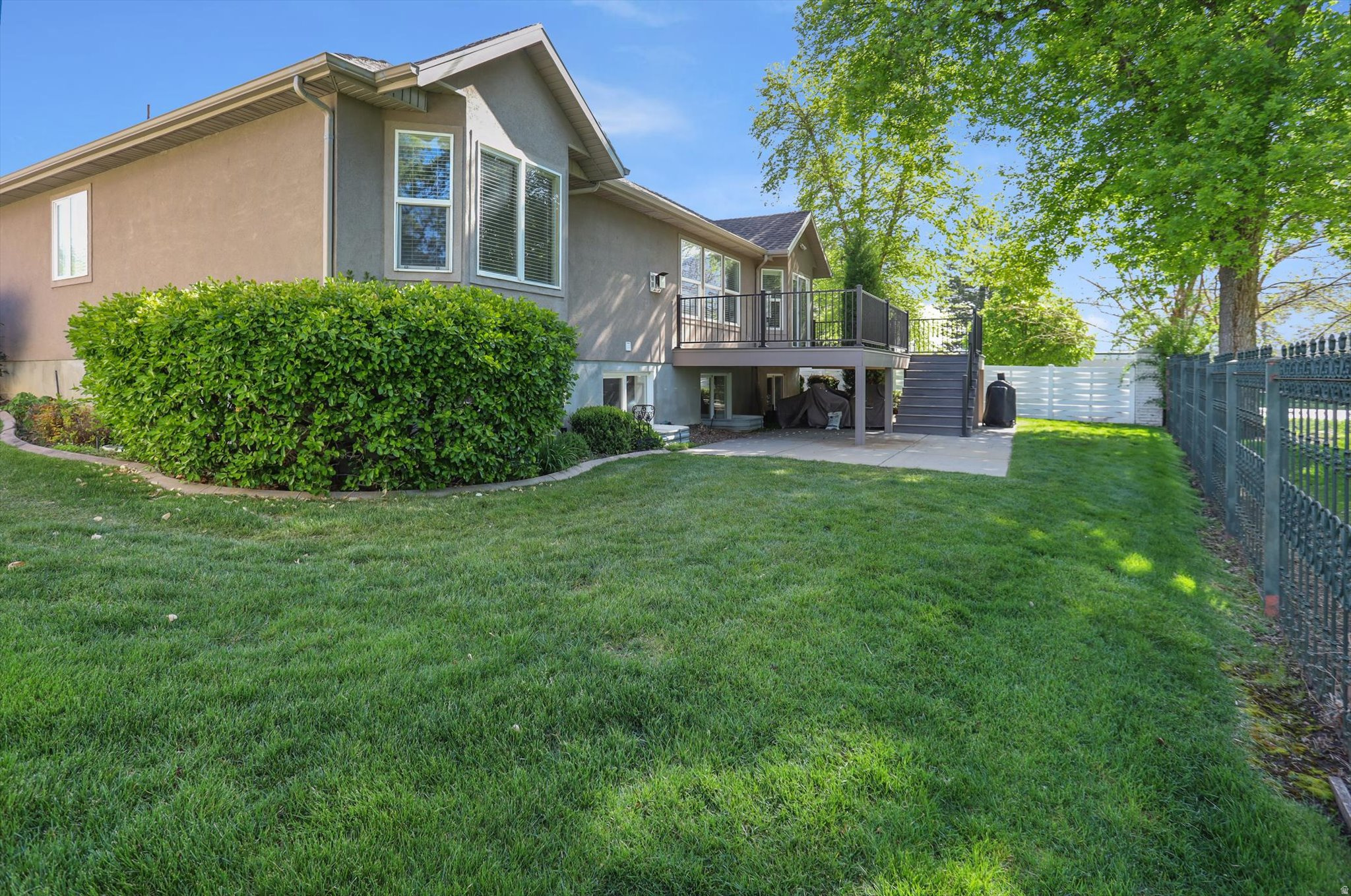 FAIRWAYS OF OAKRIDGE - Residential