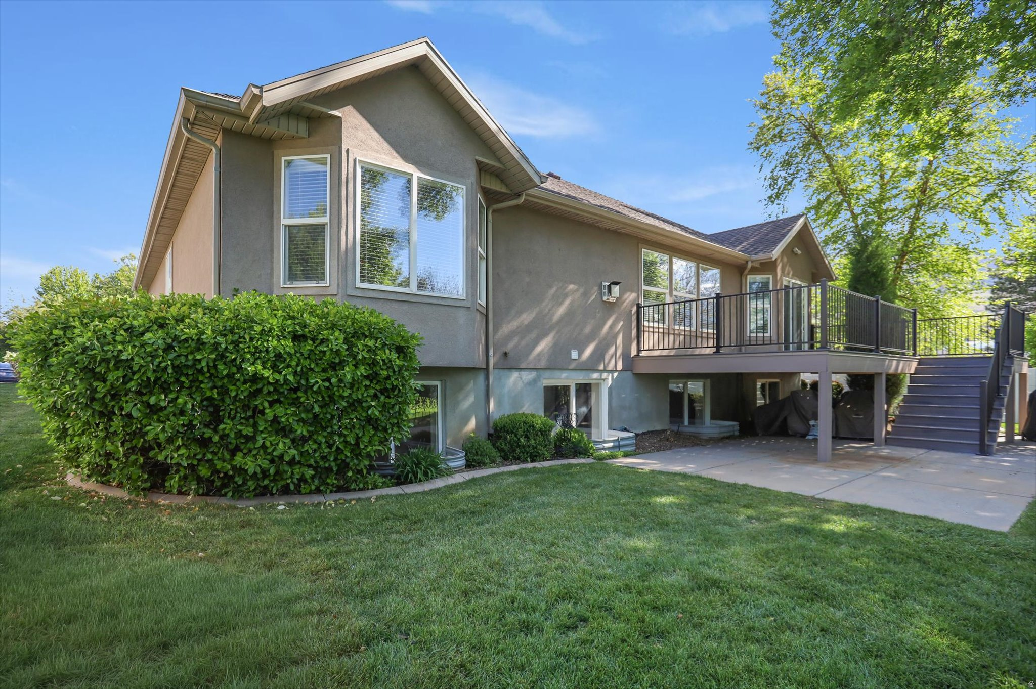 FAIRWAYS OF OAKRIDGE - Residential