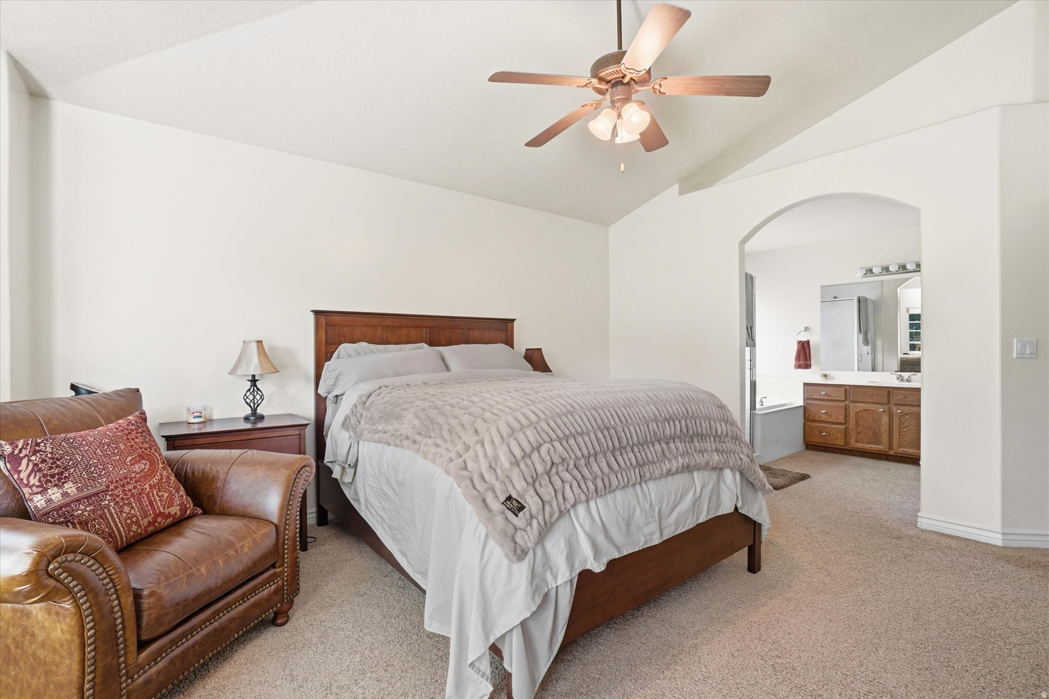FAIRWAYS OF OAKRIDGE - Residential