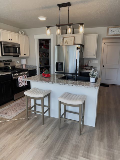 Tiny photo for 1477 S SAGEBERRY DR, Santaquin, UT 84655 (MLS # 2125984)