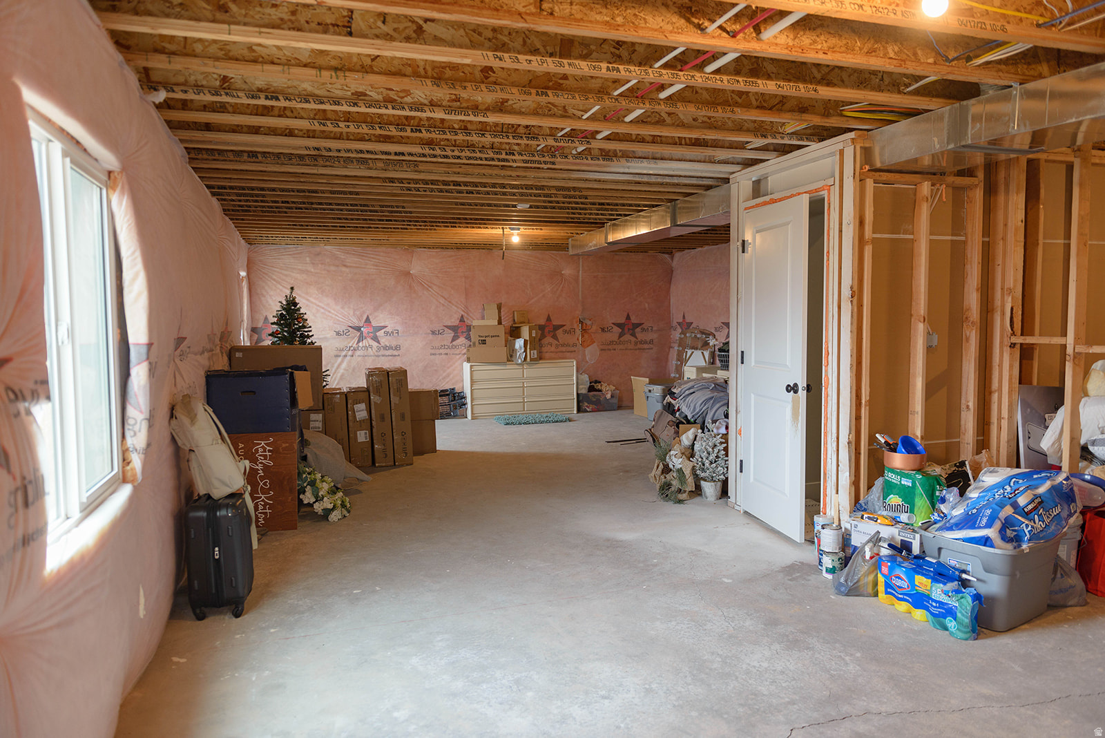 THE HILLS AT SUMMIT RIDGE - Residential