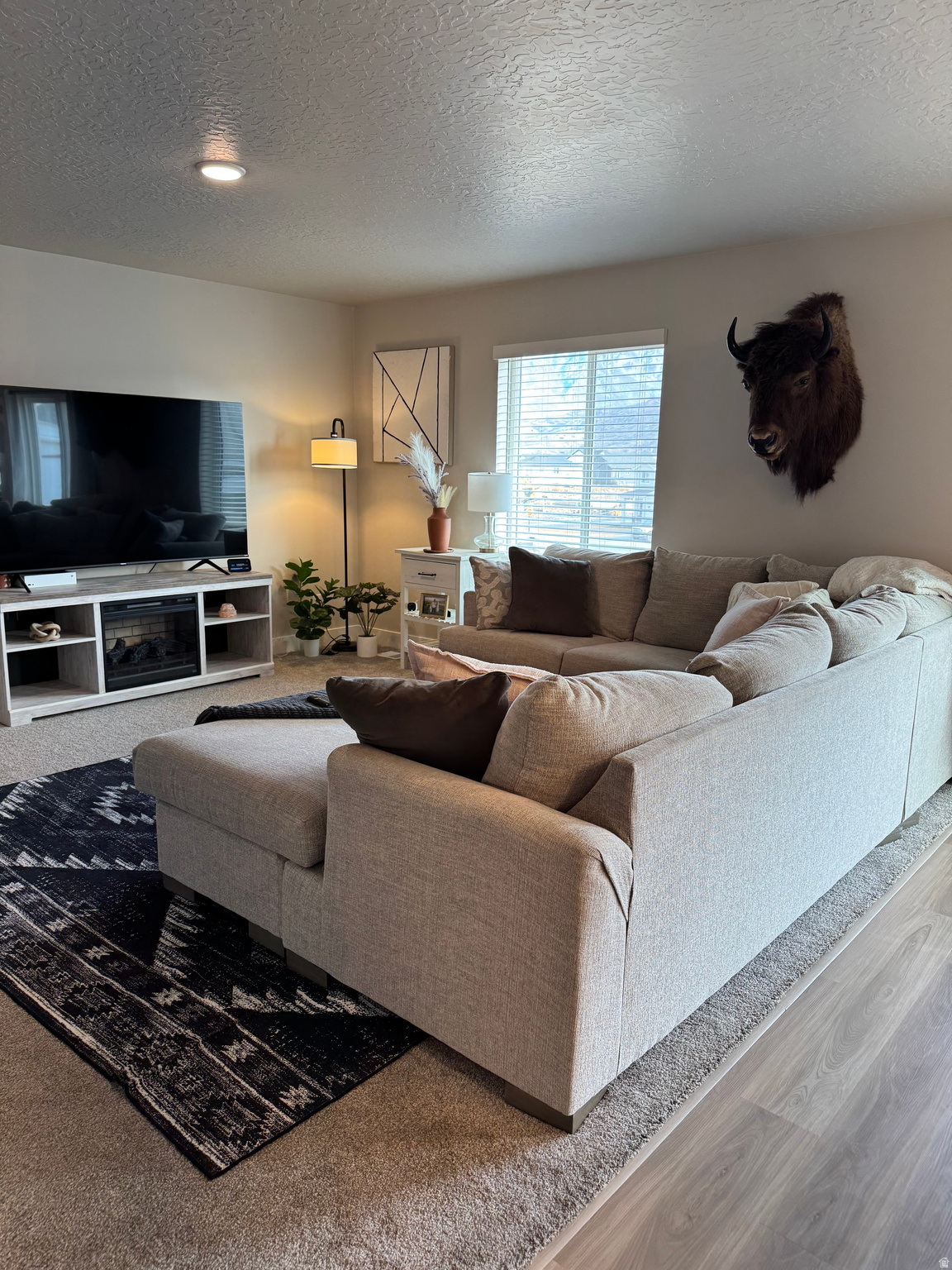 THE HILLS AT SUMMIT RIDGE - Residential