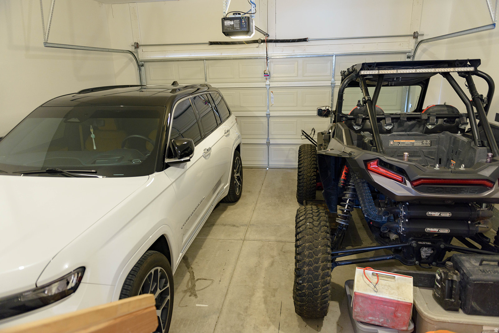 THE HILLS AT SUMMIT RIDGE - Residential