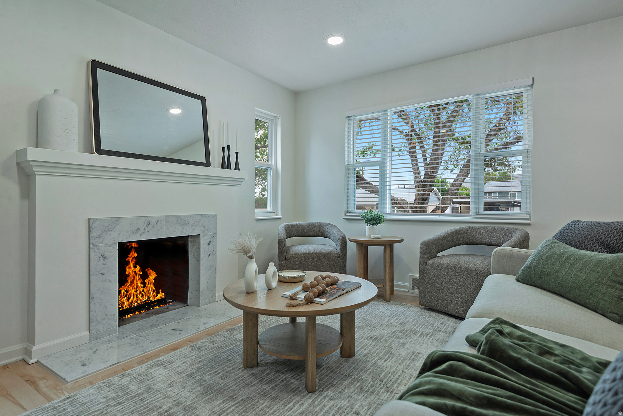COUNTRY CLUB HEIGHTS - Residential
