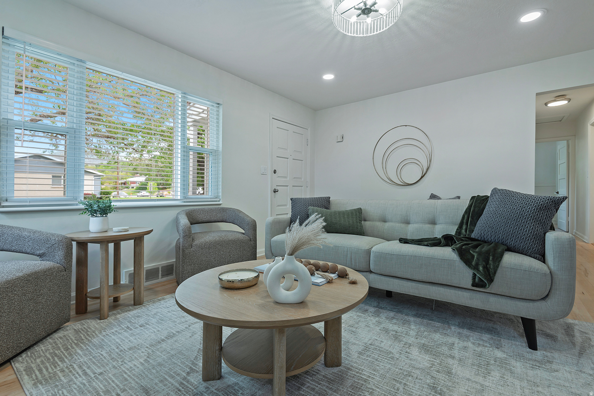 COUNTRY CLUB HEIGHTS - Residential