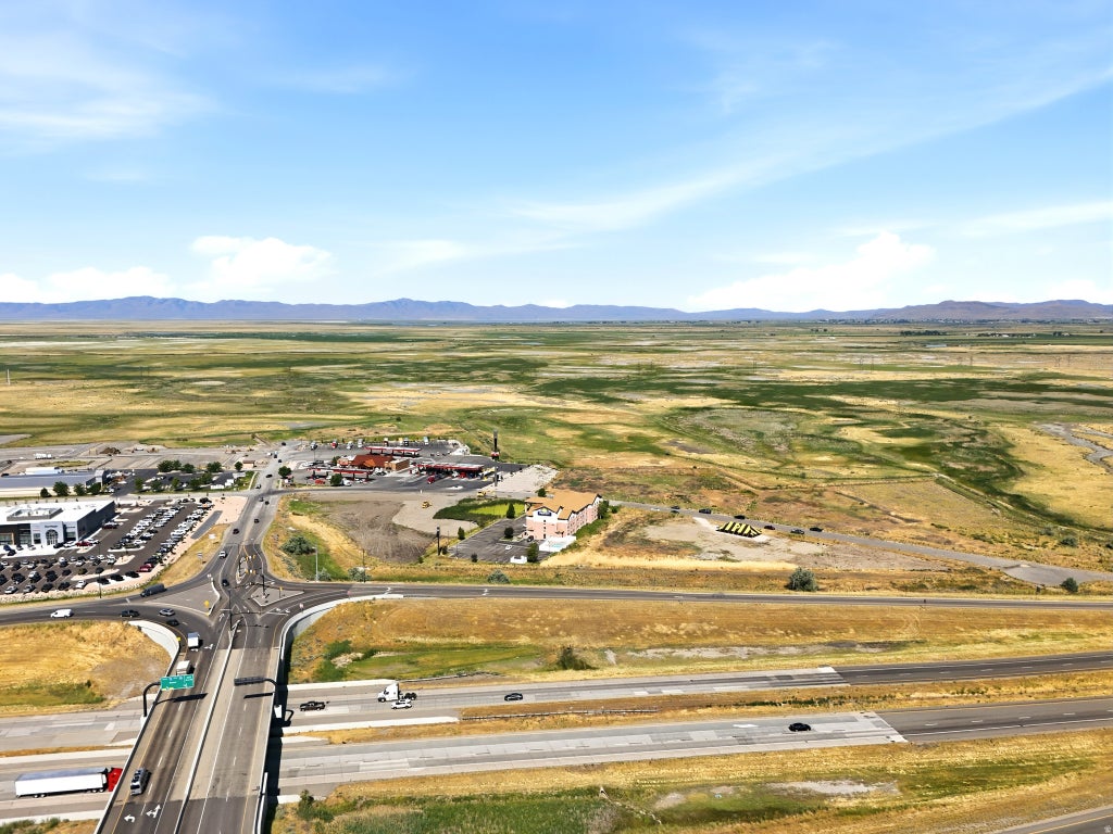 Photo of 1069 S 1600 W #4, Perry, UT 84302 (MLS # 2176463)