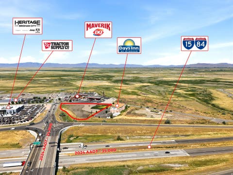 Photo of 1069 S 1600 W #4, Perry, UT 84302 (MLS # 2176463)