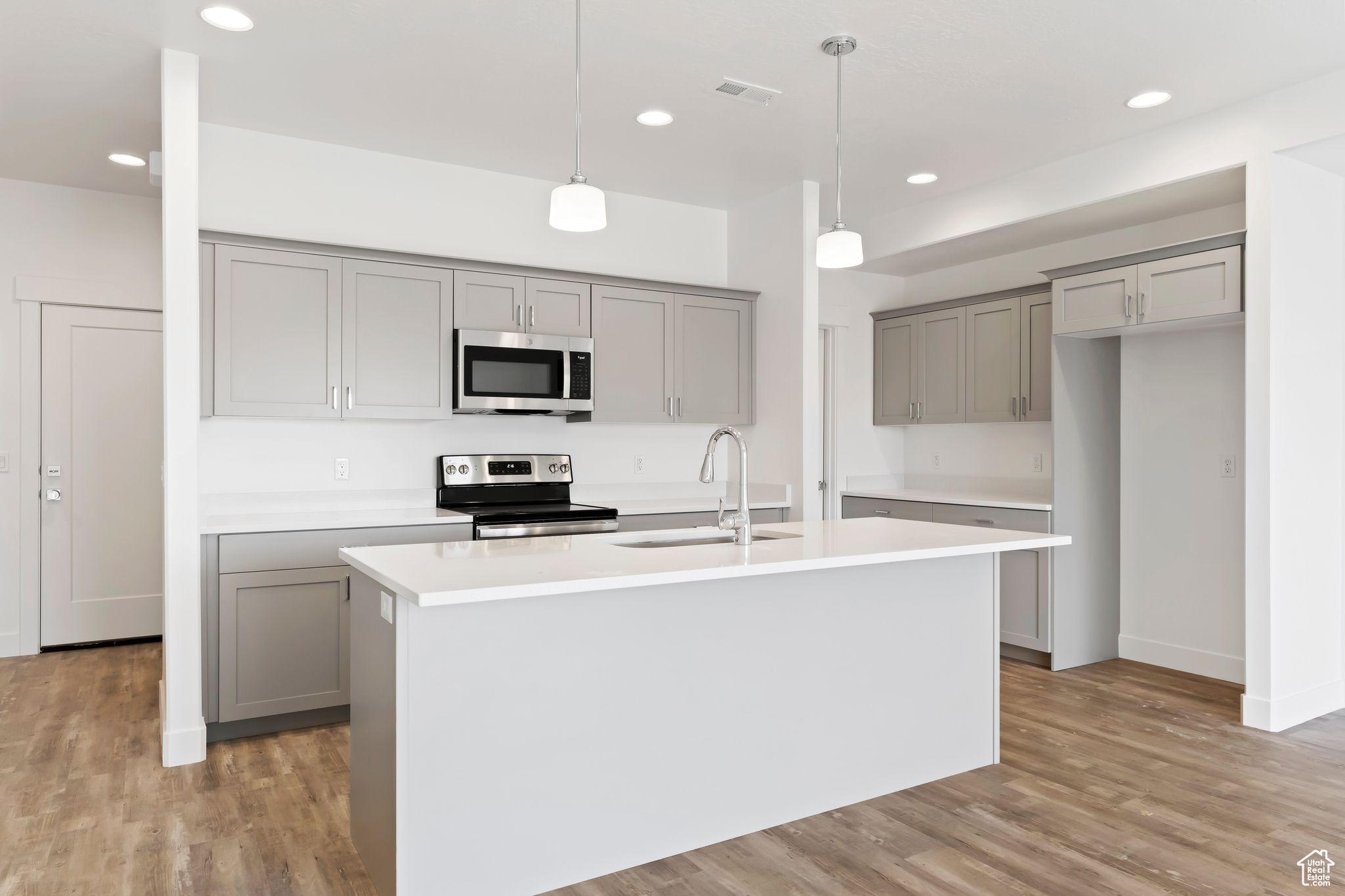 1667 W 2770 #206, Syracuse, Utah image 2