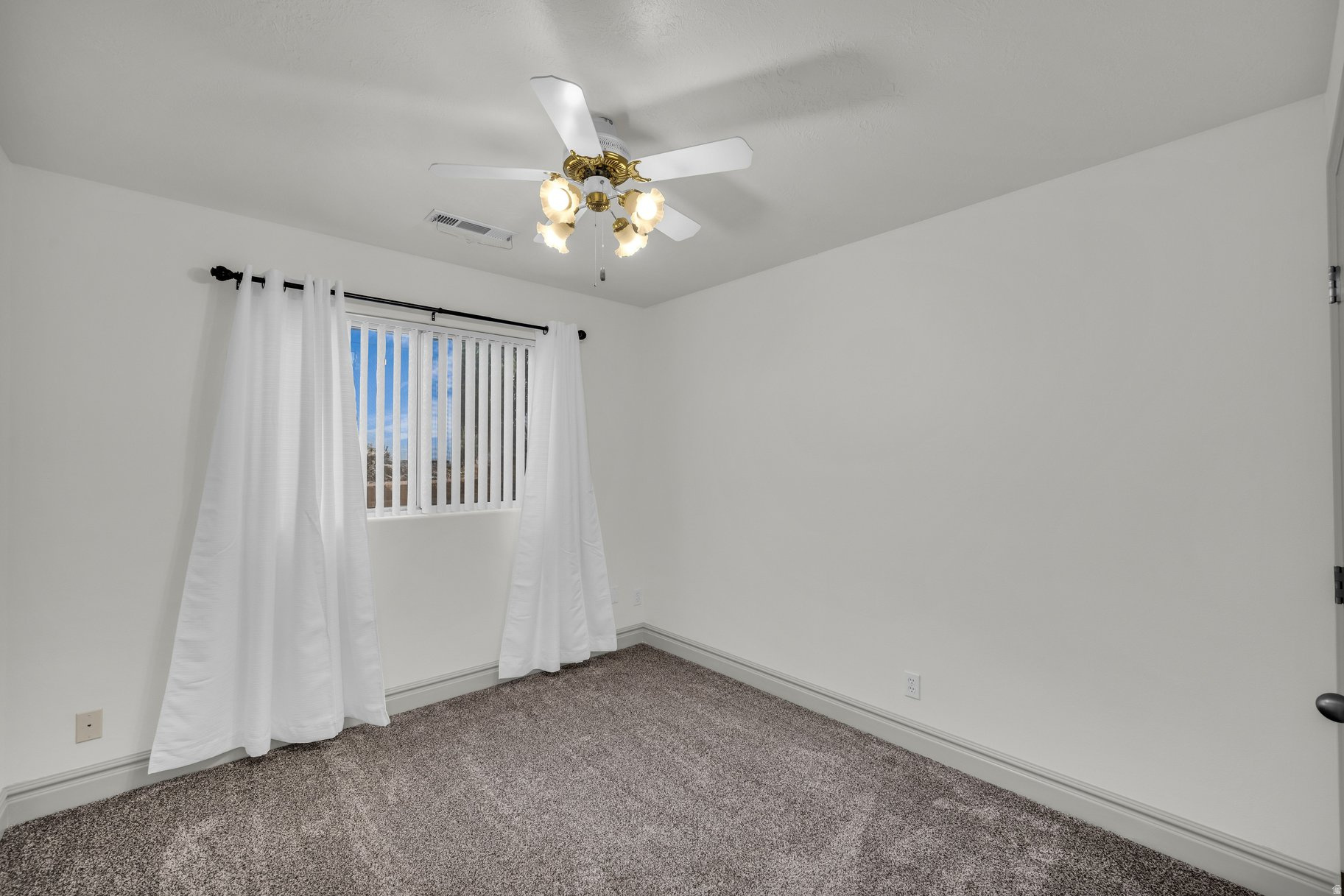 CANYON COVE LEISURE HOME COMMUNITY - Residential