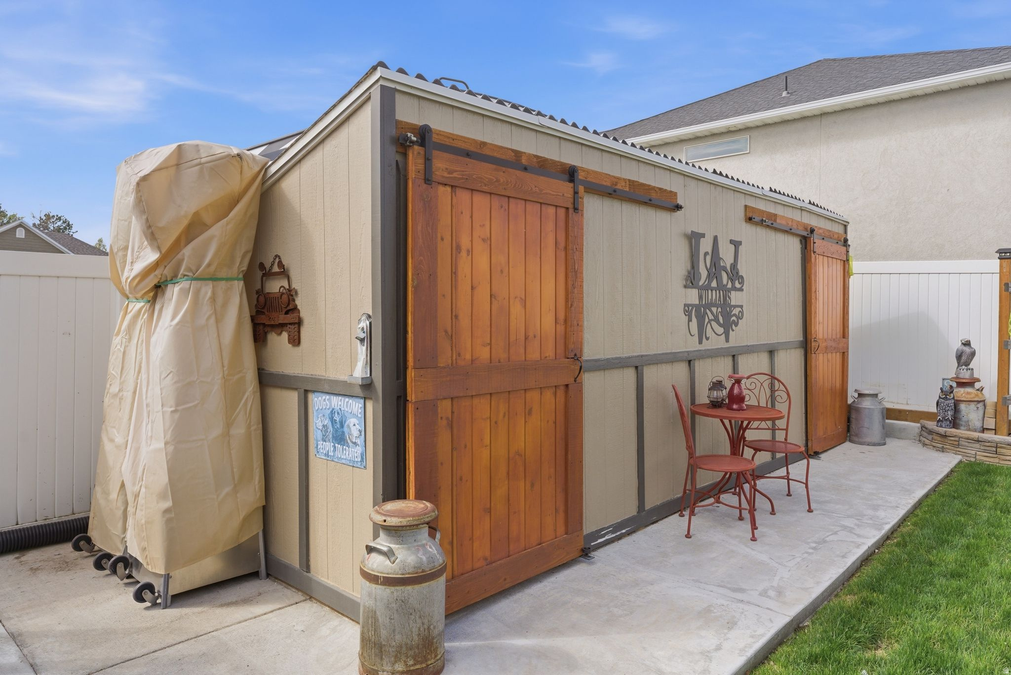 SUNSET POINTE - Residential