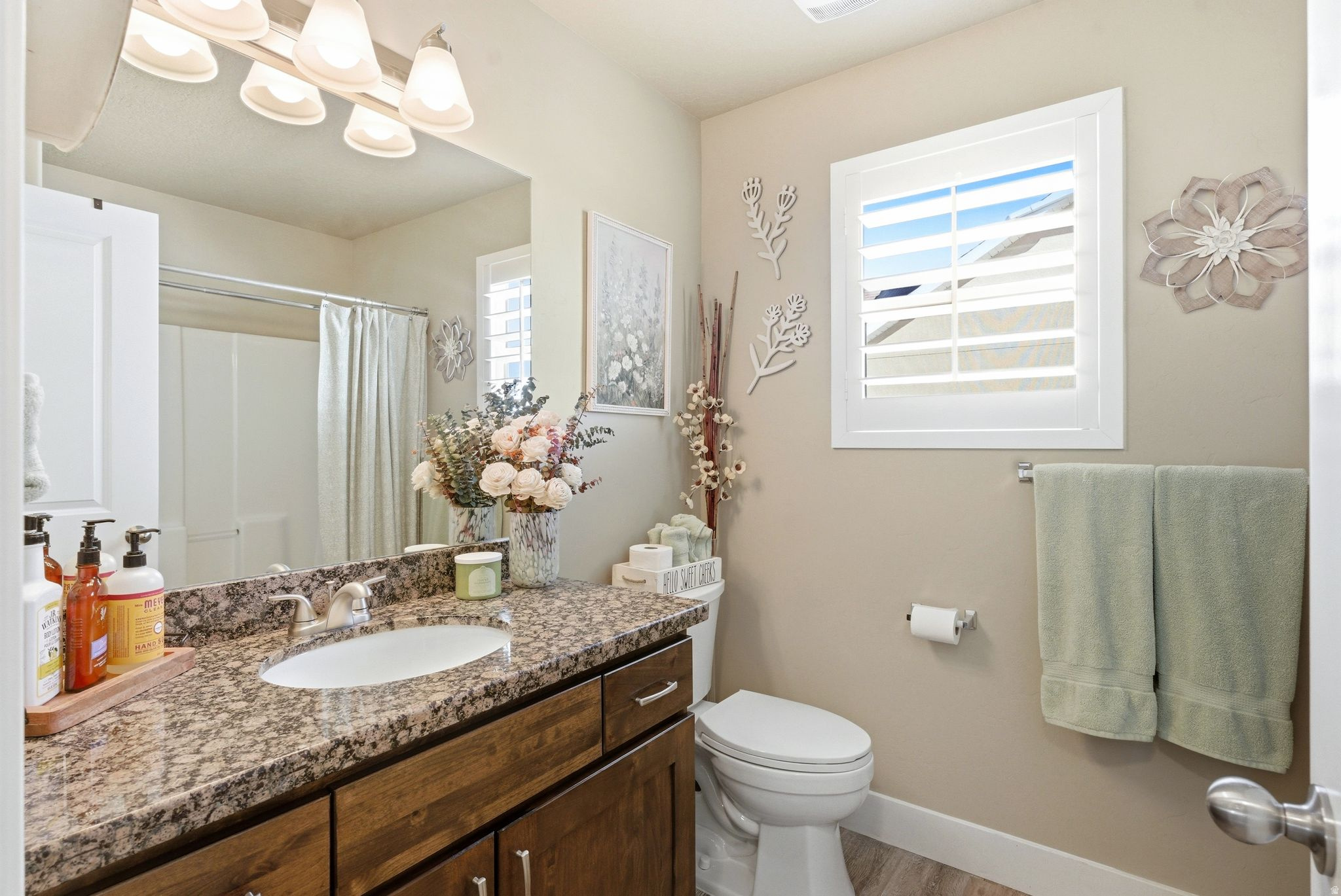 SUNSET POINTE - Residential