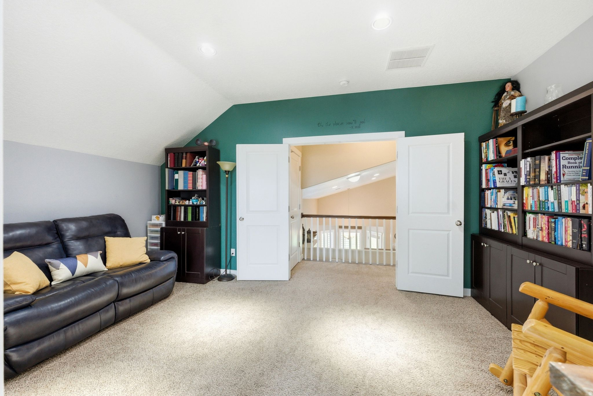 SUNSET POINTE - Residential