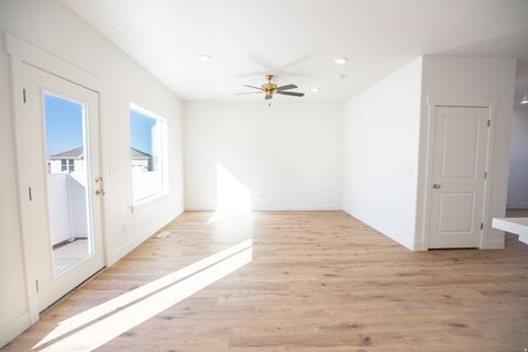 Tiny photo for 689 N 540 E #119, Salem, UT 84653 (MLS # 2141652)