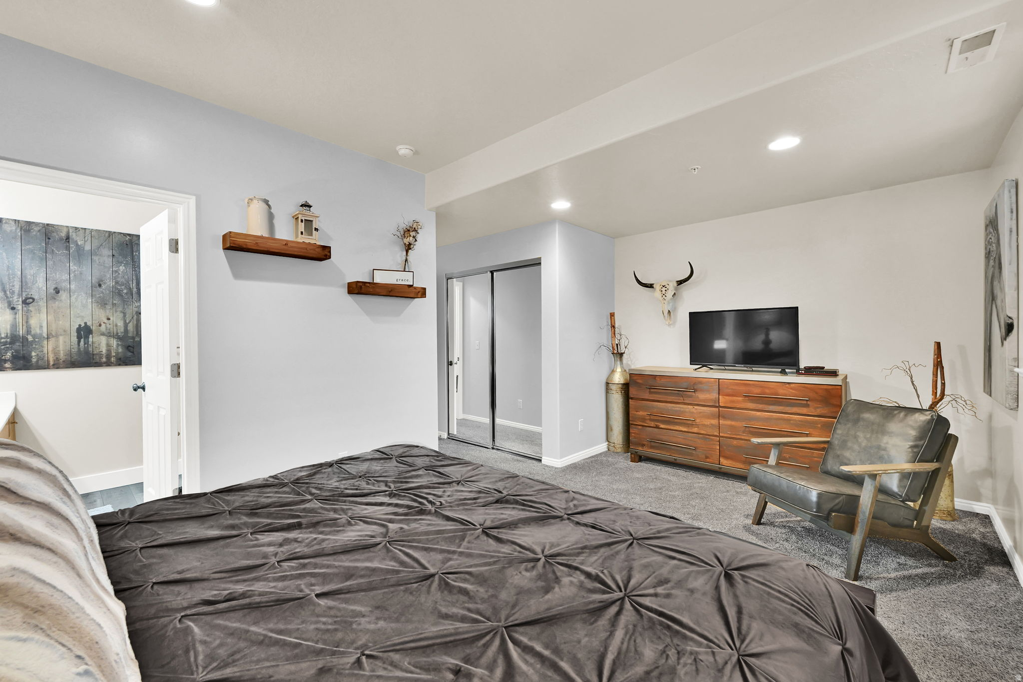 MOOSE HOLLOW - Residential