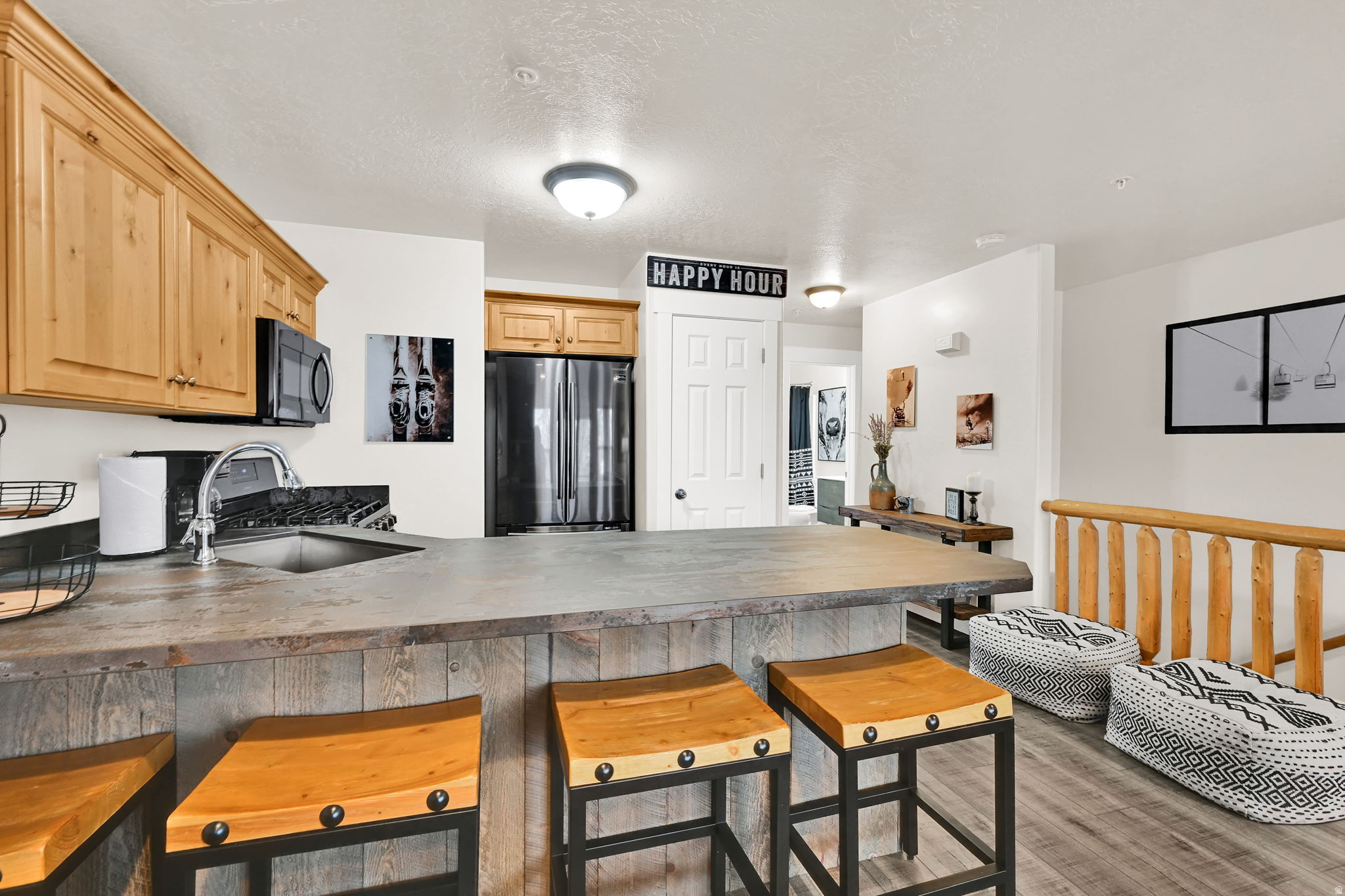 MOOSE HOLLOW - Residential