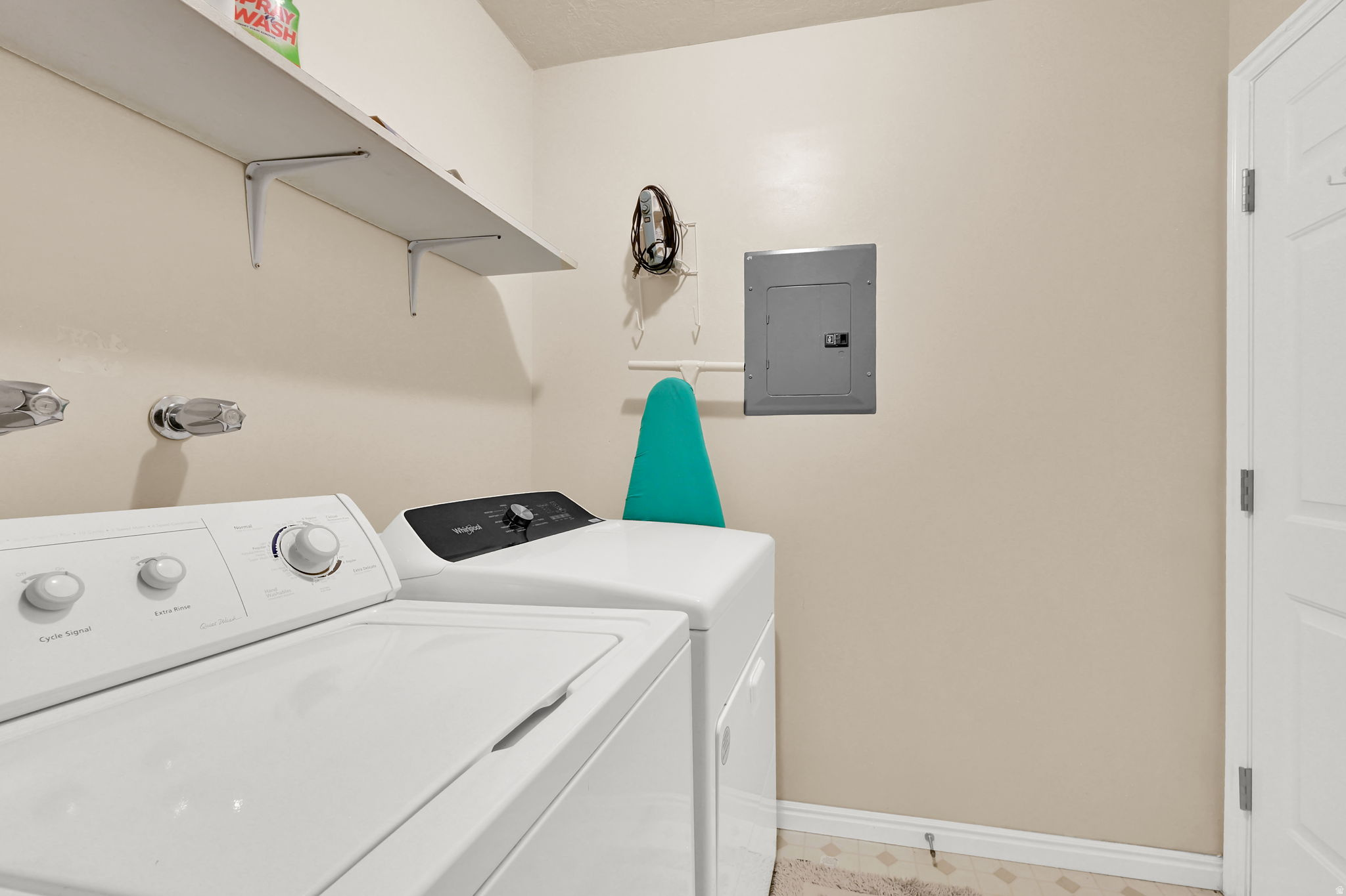 MOOSE HOLLOW - Residential