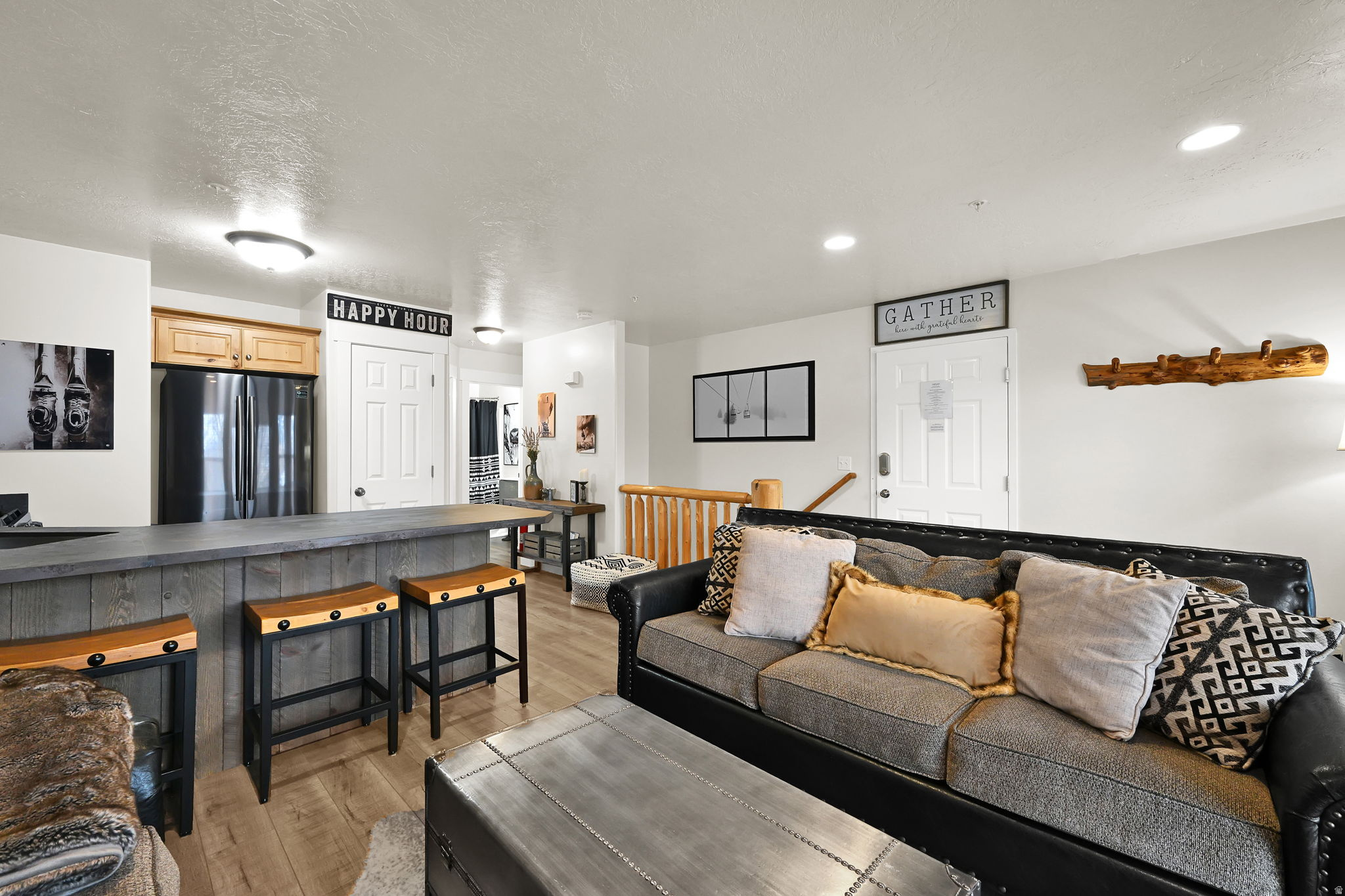 MOOSE HOLLOW - Residential