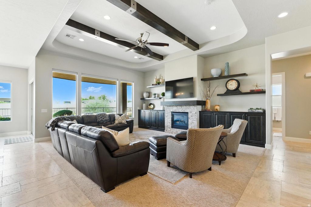 Photo of 5279 N NORTHGATE PEAKS DR, Saint George, UT 84770 (MLS # 2136574)