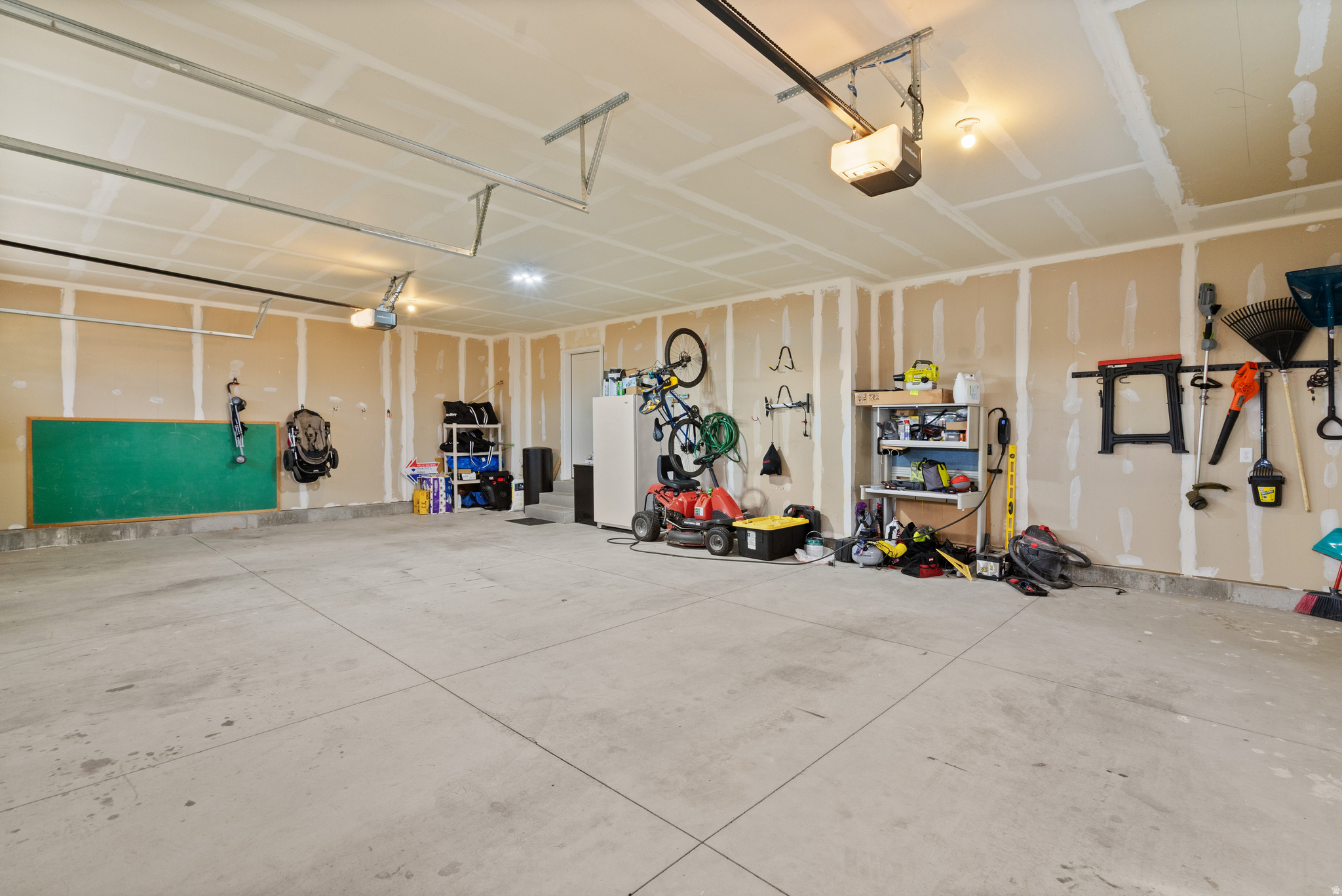 THE ORCHARDS - Residential