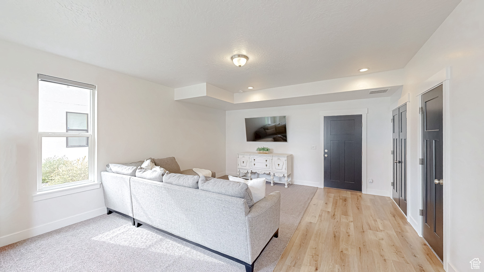 ARROWHEAD PARK - Residential