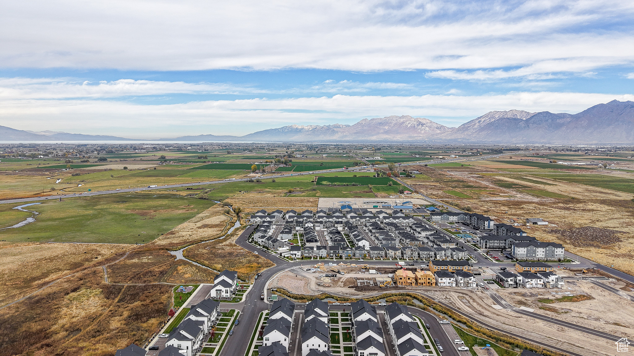 ARROWHEAD PARK - Residential