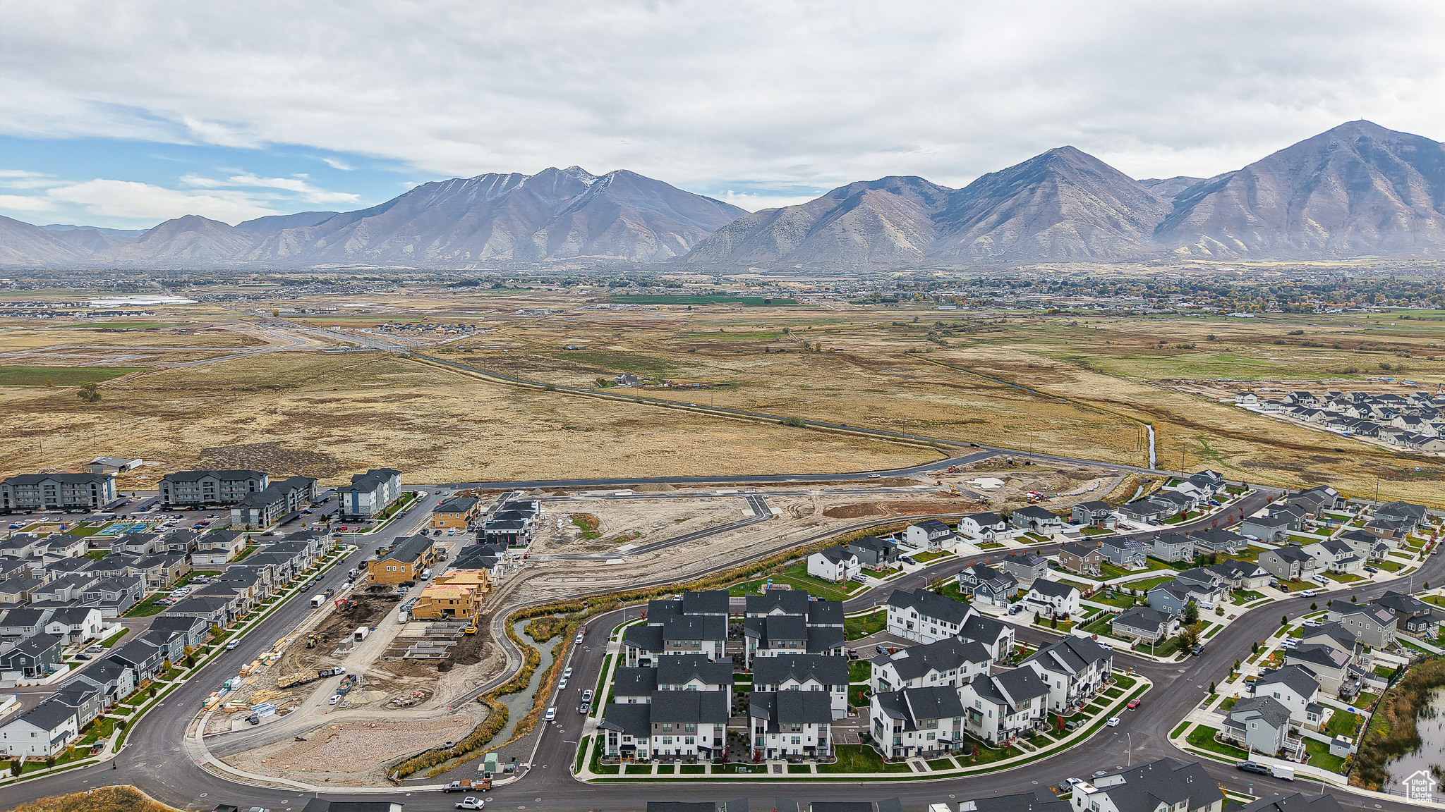 ARROWHEAD PARK - Residential