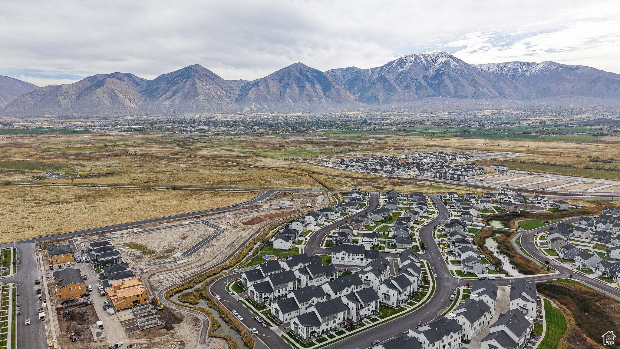 ARROWHEAD PARK - Residential