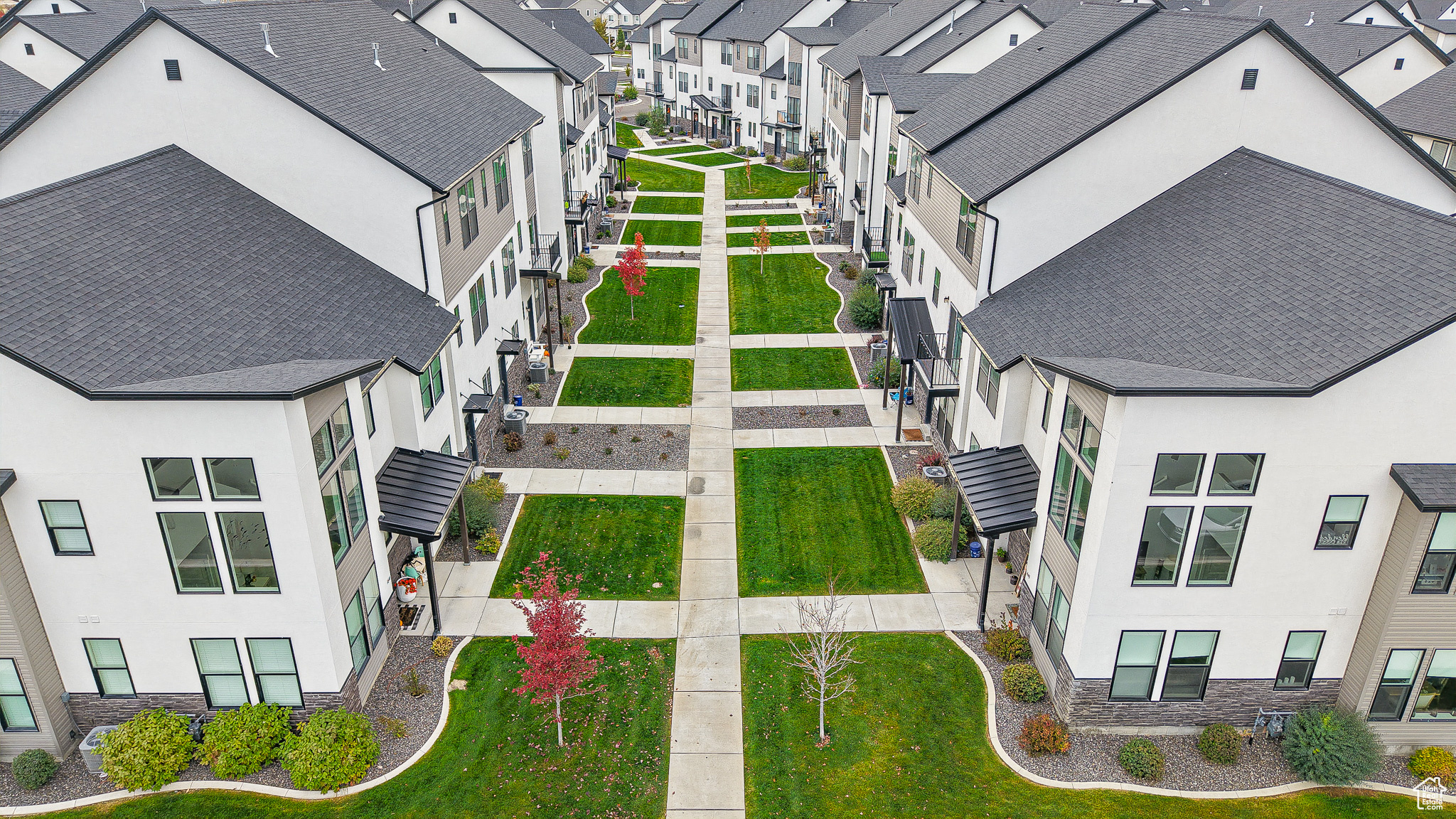 ARROWHEAD PARK - Residential