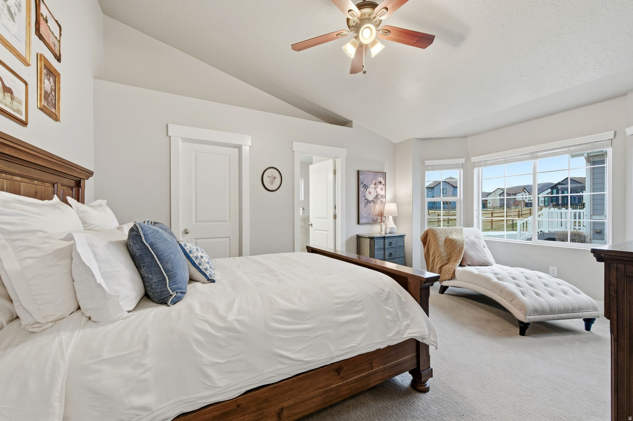 CROSSINGS AT LAKE CREEK - Residential