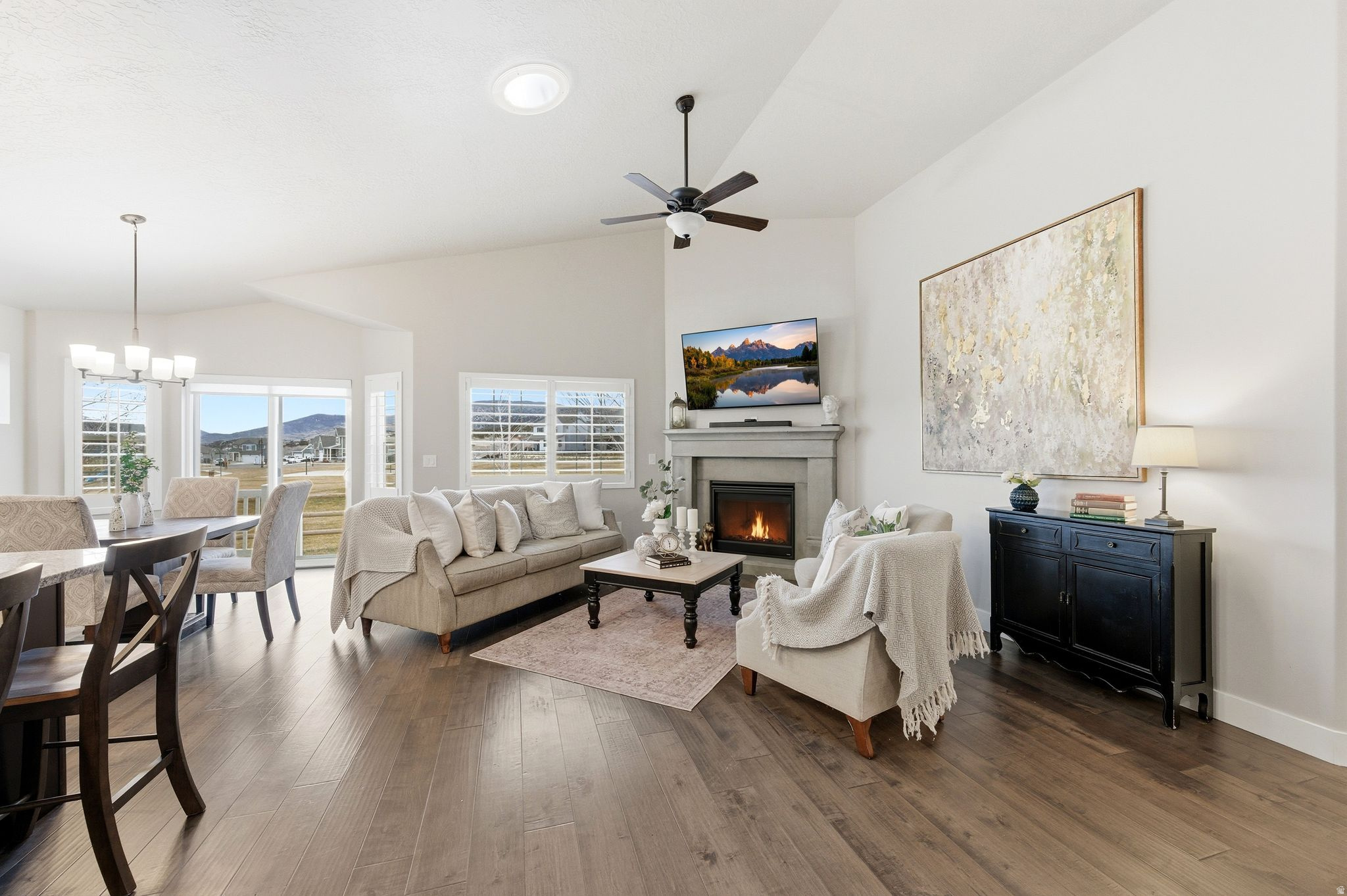 CROSSINGS AT LAKE CREEK - Residential