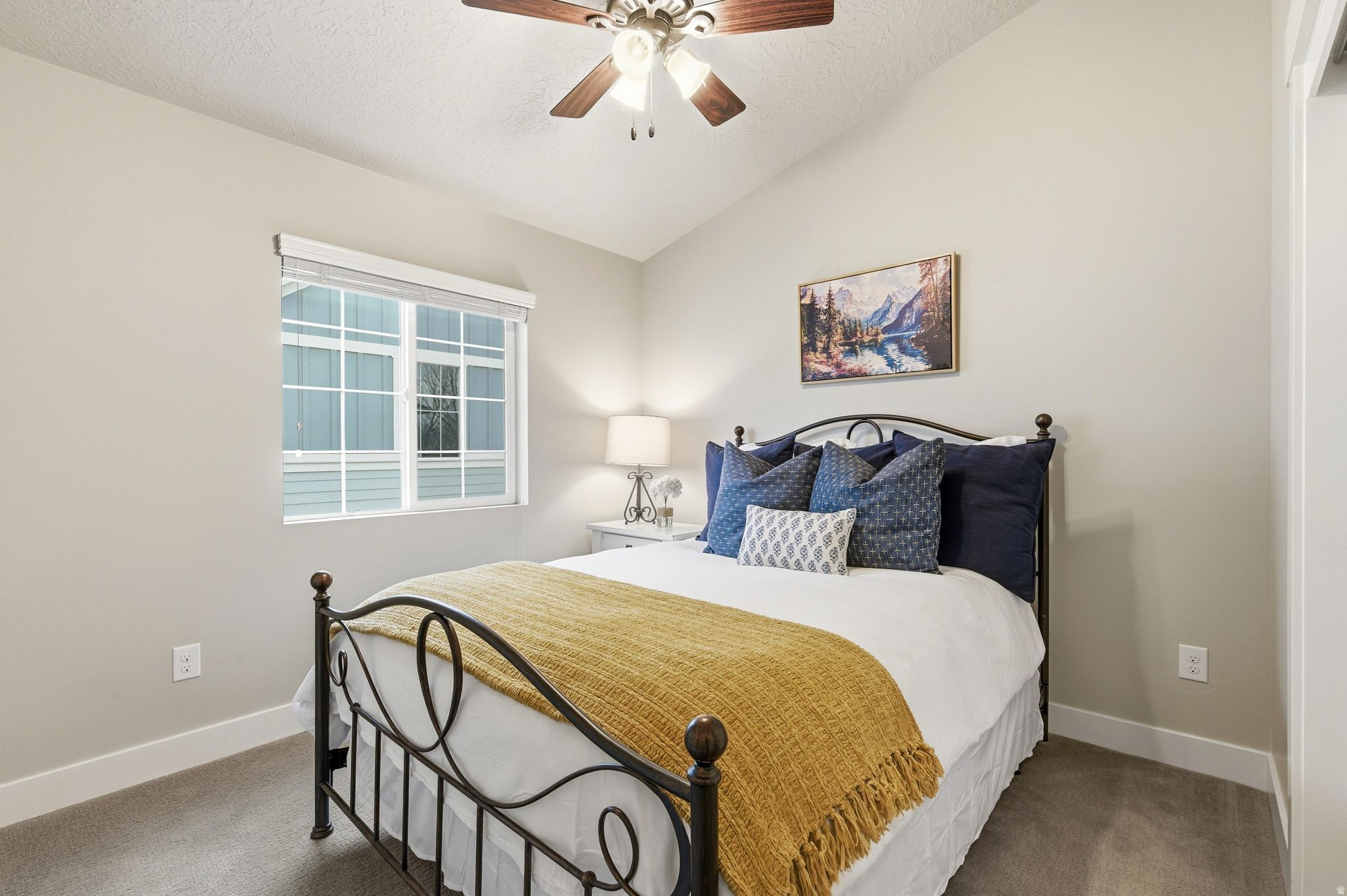 CROSSINGS AT LAKE CREEK - Residential