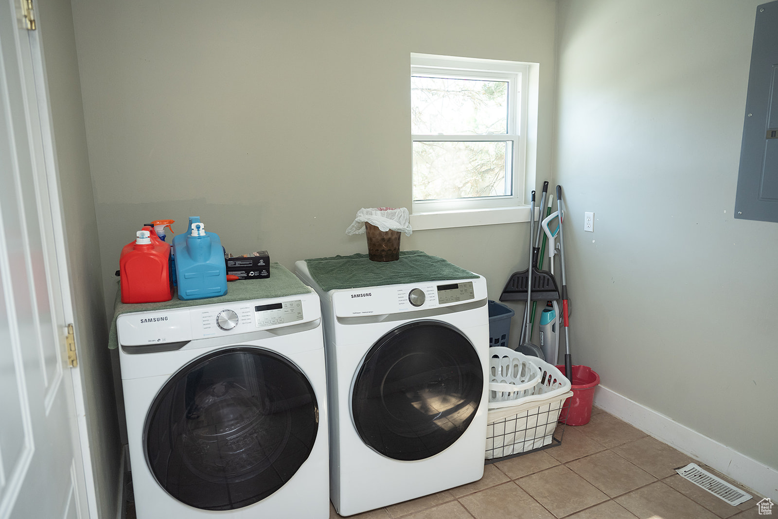 JULIE BALL SUBD - Residential