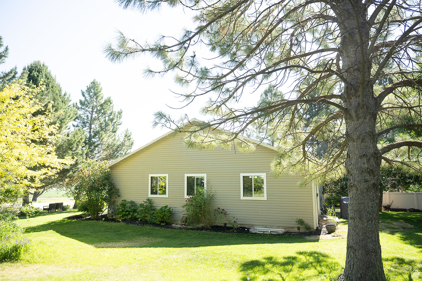 JULIE BALL SUBD - Residential