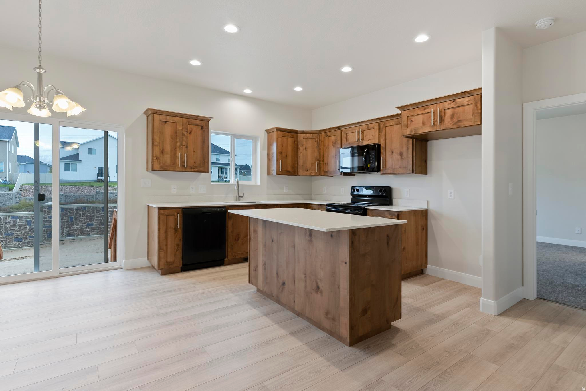 SUMMIT RIDGE THE HILLS - Residential