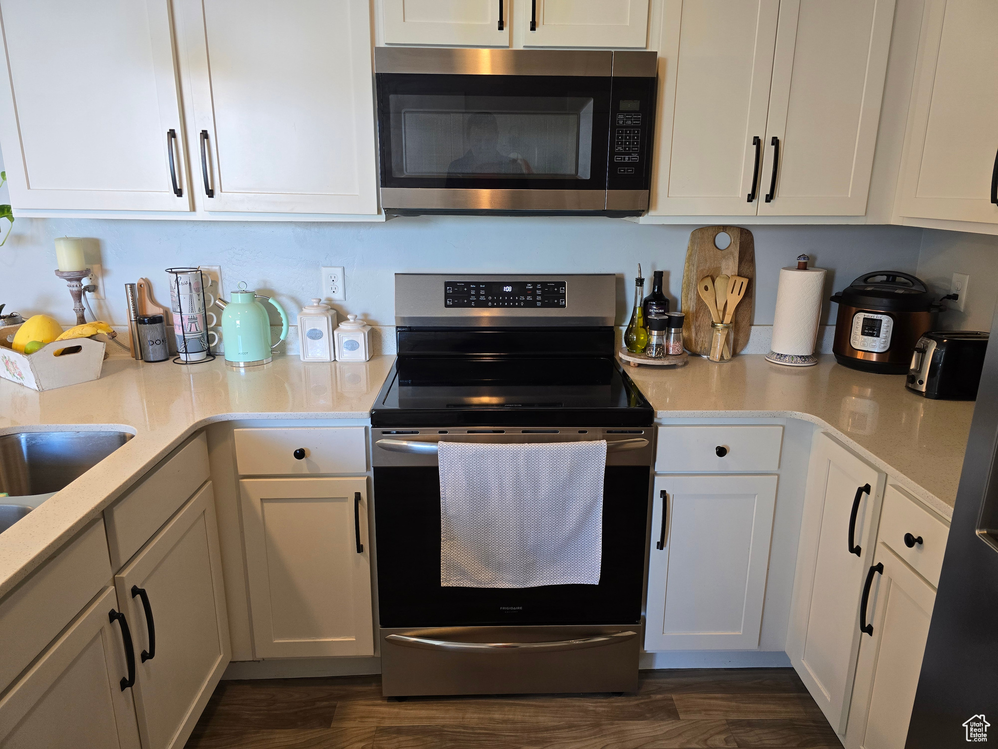 WATERS EDGE - Residential