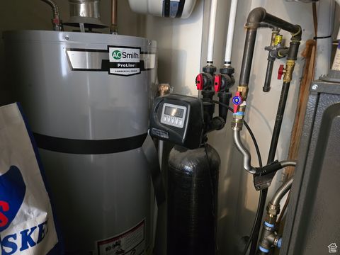 Tiny photo for 15 W SEASONS DR, Vineyard, UT 84059 (MLS # 2074633)