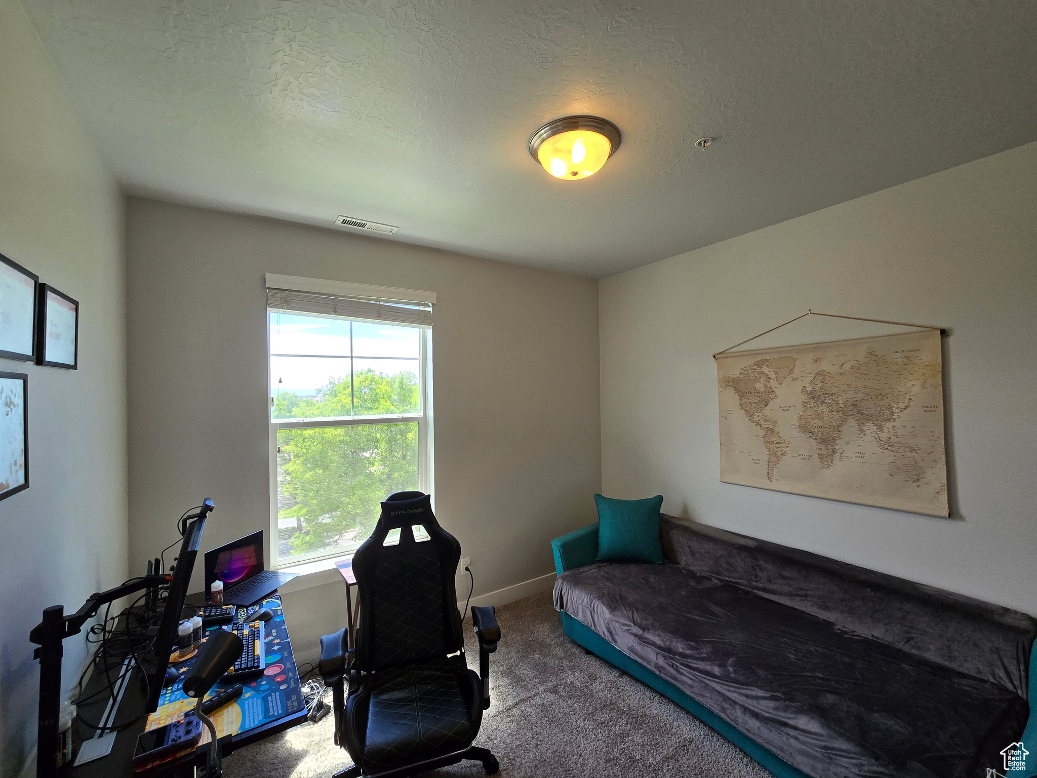 WATERS EDGE - Residential