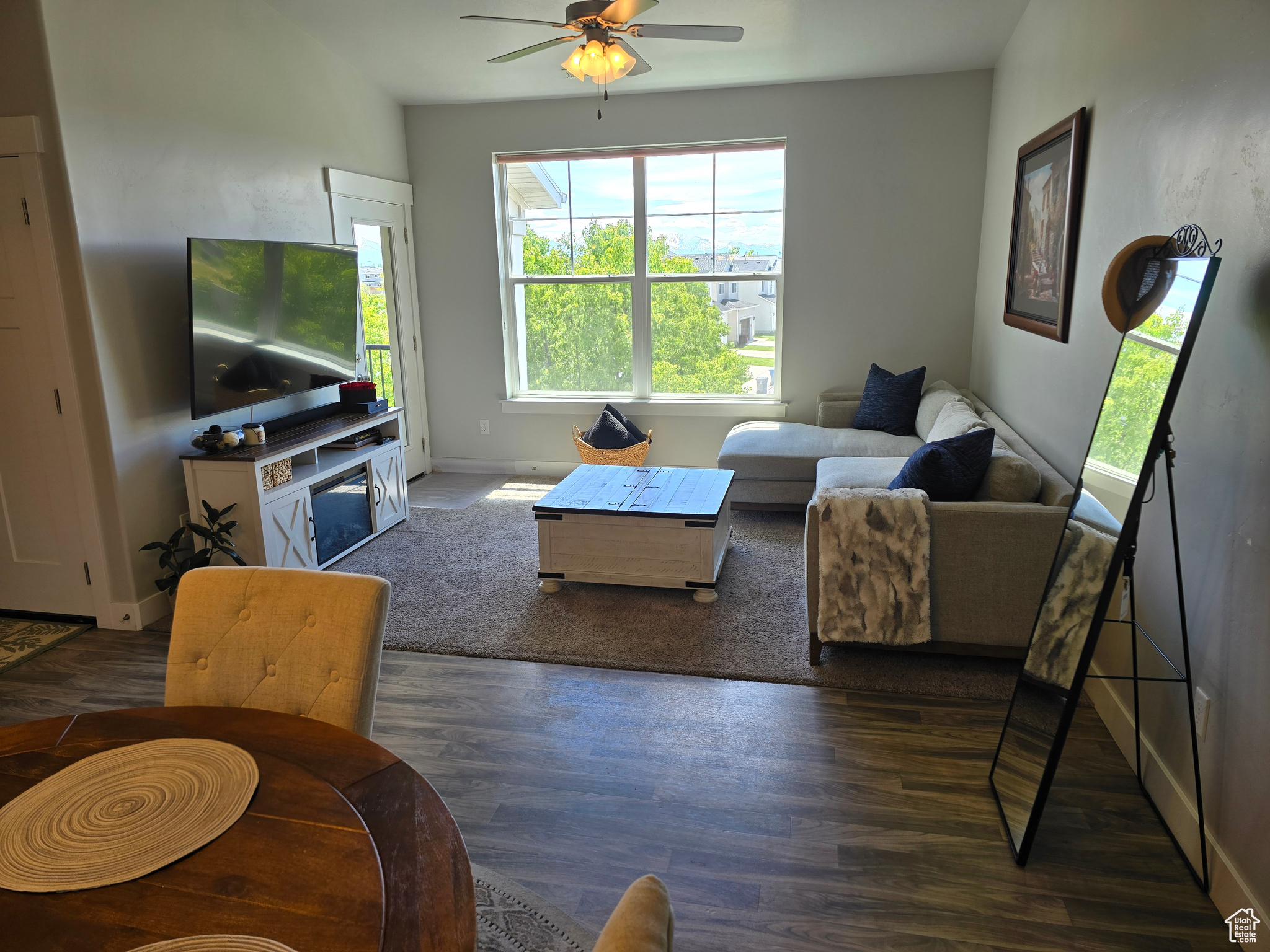 WATERS EDGE - Residential