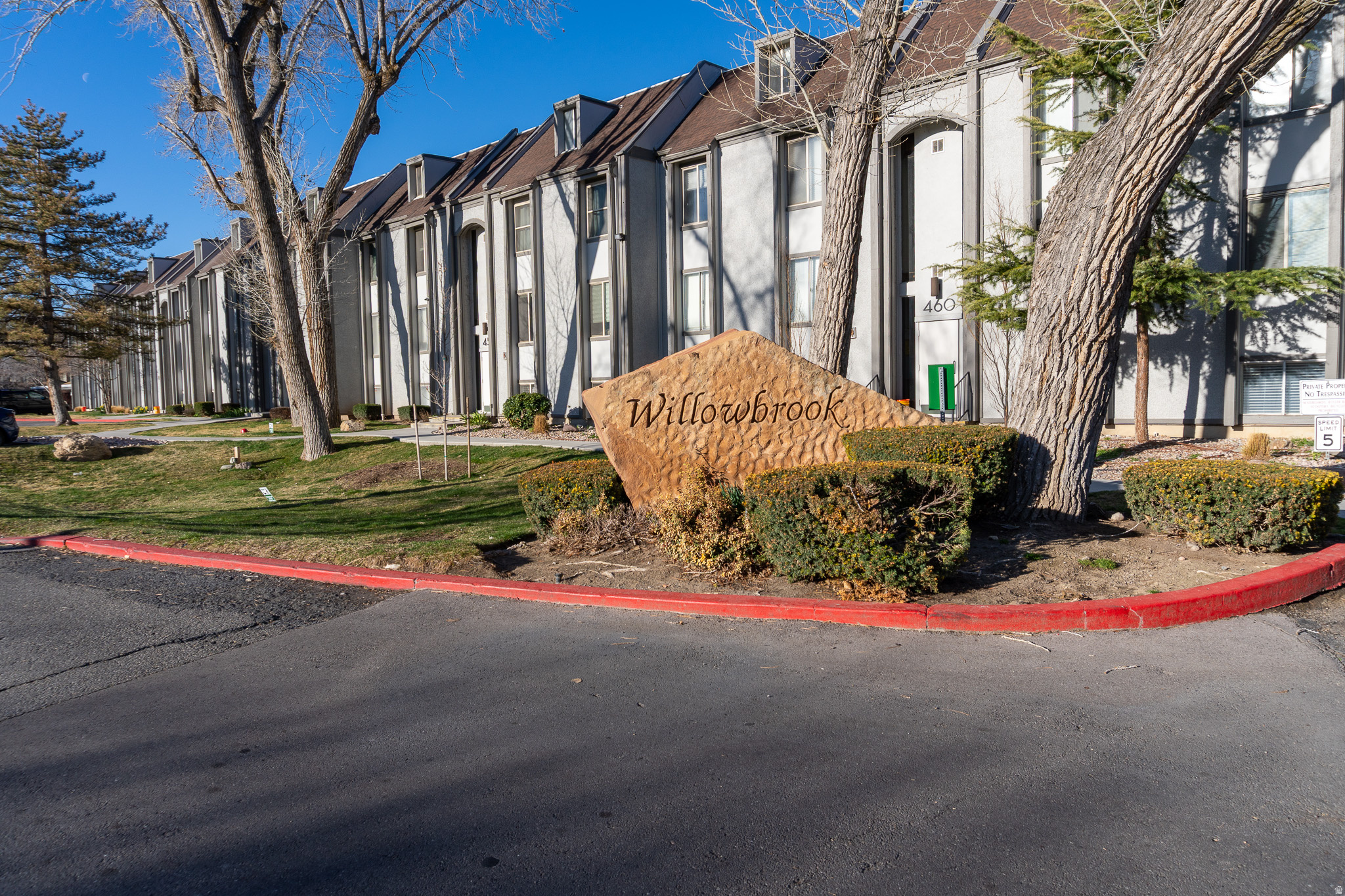 THE WILLOWBROOK CONDO - Residential