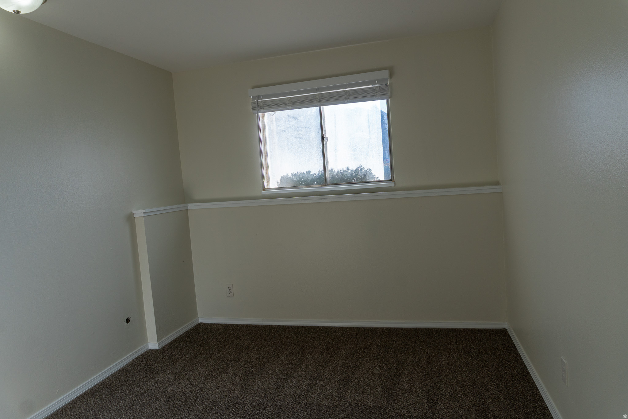 THE WILLOWBROOK CONDO - Residential