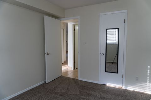 Tiny photo for 450 E CREEKSIDE CIR #B, Murray, UT 84107 (MLS # 2143038)