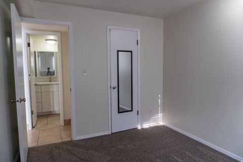Tiny photo for 450 E CREEKSIDE CIR #B, Murray, UT 84107 (MLS # 2143038)