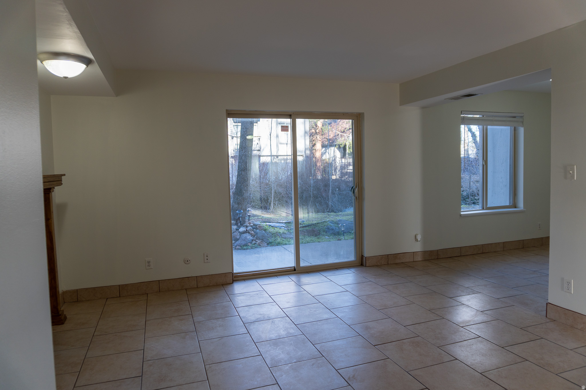 THE WILLOWBROOK CONDO - Residential