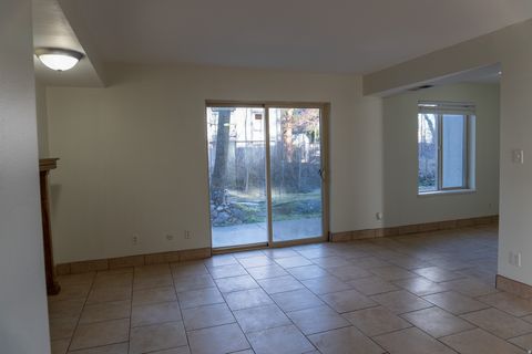 Tiny photo for 450 E CREEKSIDE CIR #B, Murray, UT 84107 (MLS # 2143038)