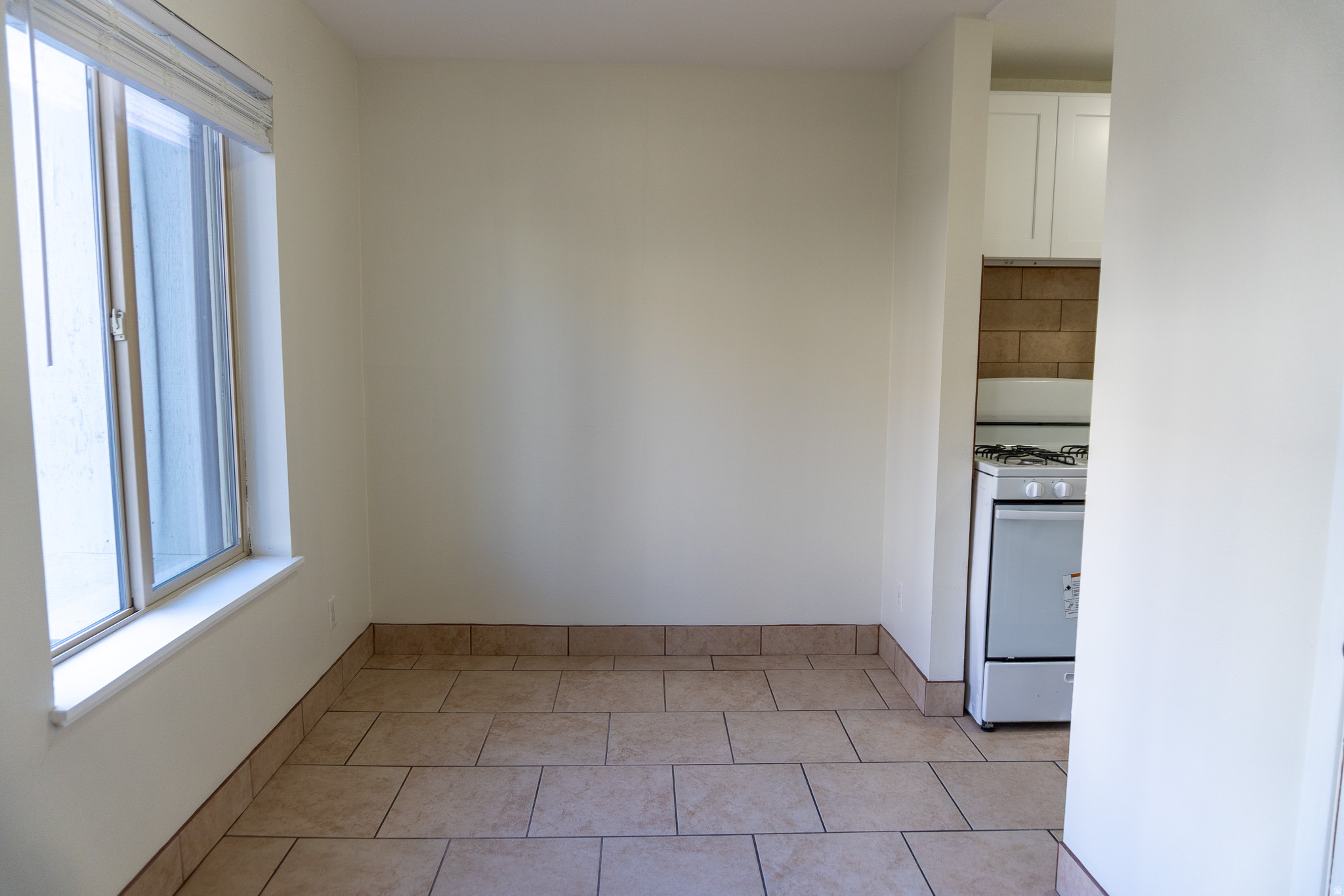 THE WILLOWBROOK CONDO - Residential